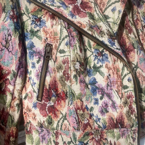 Free People floral tapestry moto style jacket size 2 - Picture 7 of 15